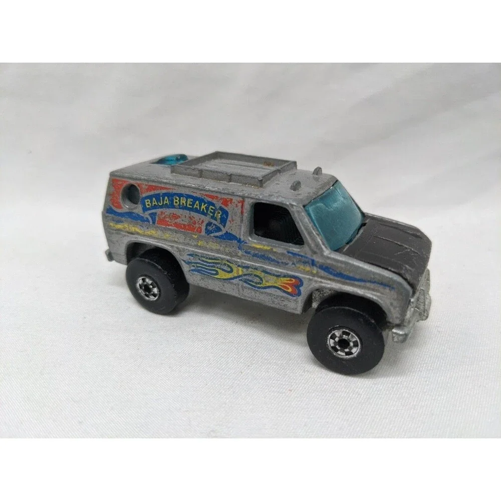 Hot Wheels Mattel 1977 Baja Breaker Toy Van 2 3/4